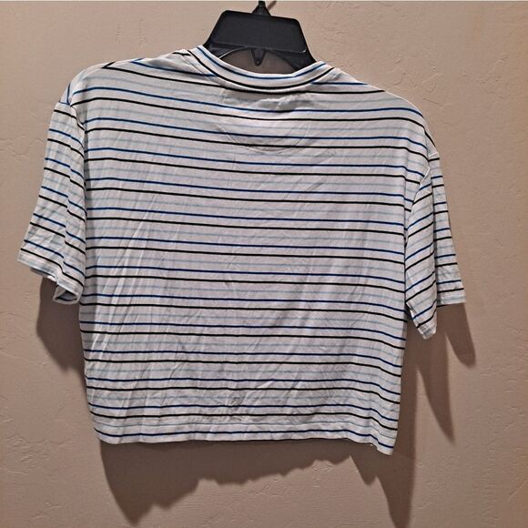 NWT Addison Bay  Everyday Short Sleeve cropped T-Shirt, Multi Blue Stripe XS - Picture 4 of 5